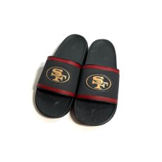 画像1: Nike Offcourt Slide NFL San Francisco 49ers / ナイキ オフコート スライド サンダル サンフランシスコ・フォーティナイナーズ (1)