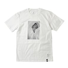 画像1: Girl Skateboards Spike Photo Bjork T-Shirts White / ガール スパイクジョーンズ ビョーク フォトTシャツ ホワイト (1)