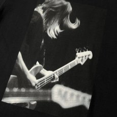 画像2: Girl Skateboards Spike Photo Kim Gordon T-Shirts Black / ガール スパイクジョーンズ キム・ゴードン フォトTシャツ ブラック (2)