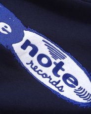 画像4: Butter GoodsｘBlue Note Records Logo Felt Applique Crewneck Navy / バターグッズｘブルーノート クルーネック スウェット ネイビー (4)