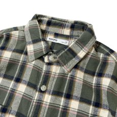 画像2: Sonoma Goods L/S Flannel Check Shirts Pink Pop Olive Plaid / ソノマグッズ フランネル チェック シャツ オリーブ (2)