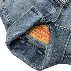 画像6: Levi's USA Vintage Relaxed Fit Trucker Jacket Medium Wash / リーバイス アメリカモデル ヴィンテージ リラックスフィット トラッカー デニムジャケット ミディアムウォッシュ (6)