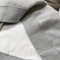 画像4: Kanye West Late Registration Crewneck Sweatshirts Heather Grey / カニエ・ウェスト レイト・レジストレーション クルーネックスウェット ヘザーグレー (4)