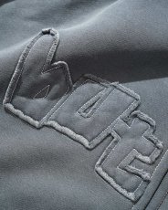 画像2: Butter Goods Mineral Wash Full Zip Hoodie Charcoal / バターグッズ ミネラルウォッシュ フルジップ フーディ チャコール (2)