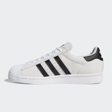 画像2: adidas Superstar ADV Footwear White x Core BlackｘGold Metallic / アディダス スーパースターADV フットウェアホワイト x コアブラックｘゴールドメタリック (2)