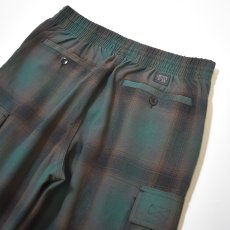 画像4: FB County Cargo Checker Pants - BlackｘGreen (4)