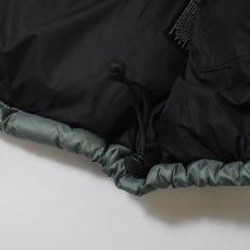 画像6: The North Face USA 1996 Retro Nuptse Jacket - Duck GreenｘBlack (6)