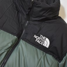 画像2: The North Face USA 1996 Retro Nuptse Jacket - Duck GreenｘBlack (2)