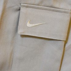 画像2: NIKE Straight Leg Cargo Pants - Khaki (2)